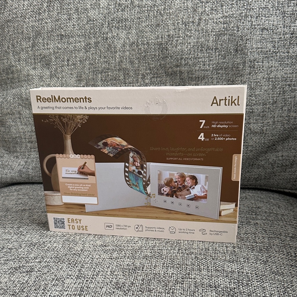 Digital Photo Frame - Silver - Picture 6 of 12